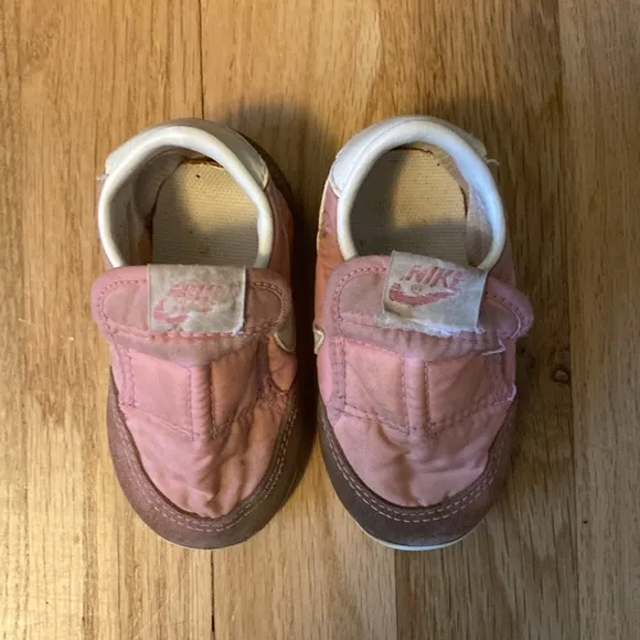 RARE Vintage Nike Derby Baby Shoes 1982 Jordan Korea 1