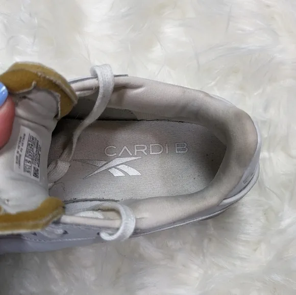 Reebok‎ X Cardi B Club C Platform Chunky Triple White Chalk Sneakers Size 37