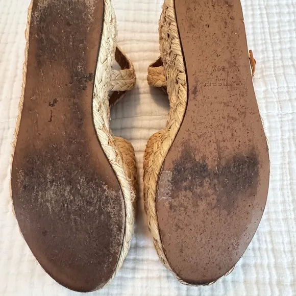 Robert Clergerie Tan Espadrille Sandals with Woven Detail