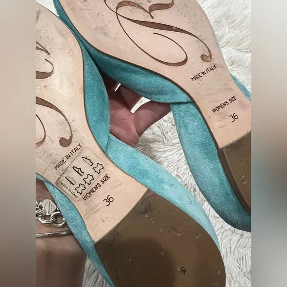 Roger Vivier Paris Ballarine Chips - size 36 US 6