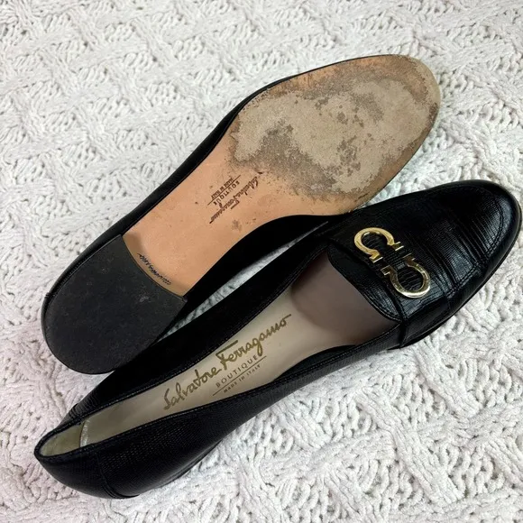 Salvatore Ferragamo Black Leather Women's Loafers Shoes Size 9 Made in Italy