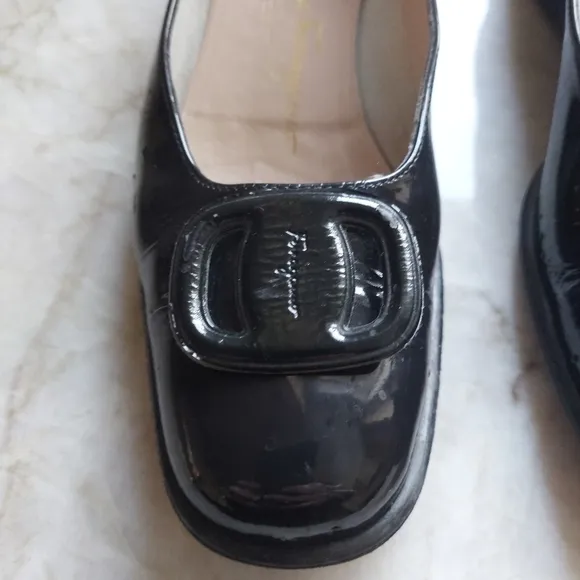 Salvatore Ferragamo Black Patent Shoes ~ sz 7.5 B