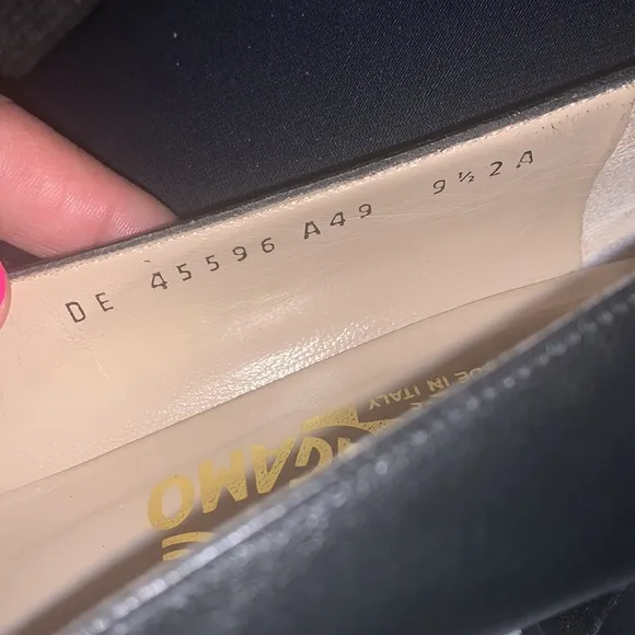 salvatore ferragamo Gancini Logo Pumps