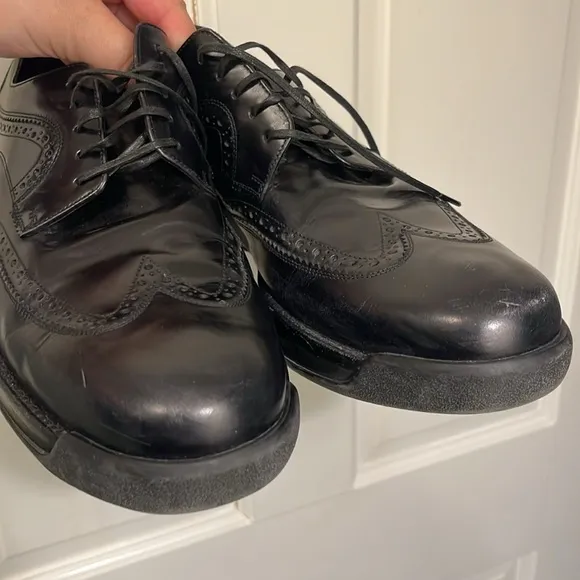 Salvatore Ferragamo leather Black Men's Dress Shoes/loafers Sz 10 made in Italy