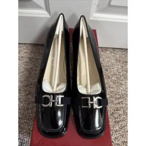 Salvatore‎ Ferragamo Shoes Ietizia Black Patent Leather Loafers Women's 6.5 AA