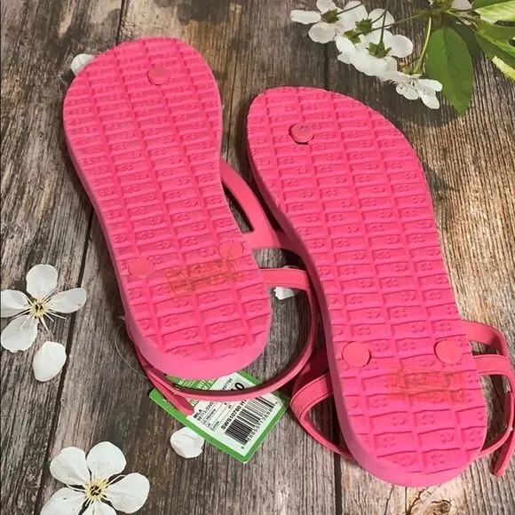 SANUK HOT PINK SUMMER SANDALS