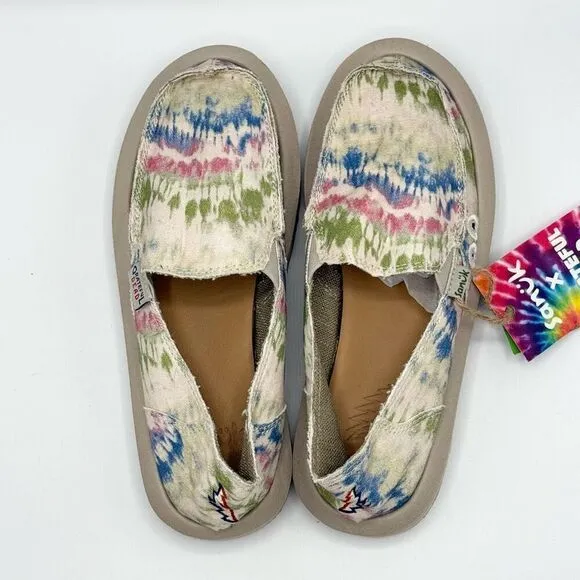 Sanuk x Greatful Dead Donna Slip On Shoes NWT - Big Kid size 5