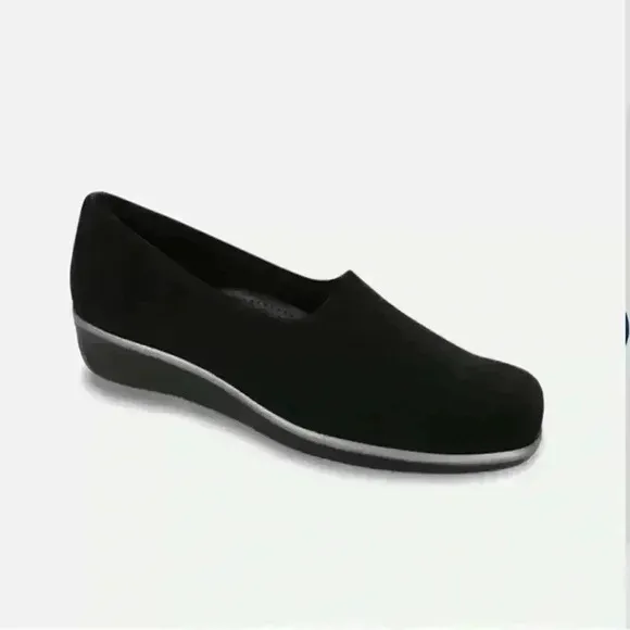 SAS Bliss Slip On Wedge Black Shoes Size 9.5