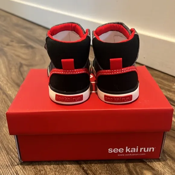 See Kai run Dane grey/denim black high top shoes