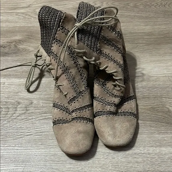 Silent D WASHER BOOT TAUPE SUEDE Lace-Up Boots Anthropologie crochet Lace-Up