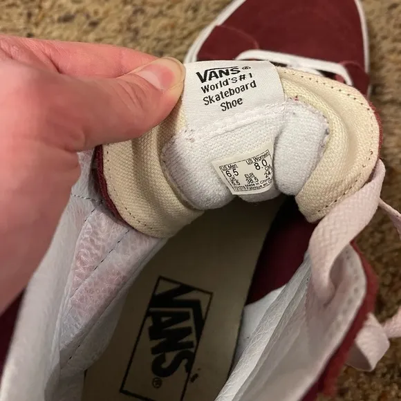 Sk8-Hi Vans