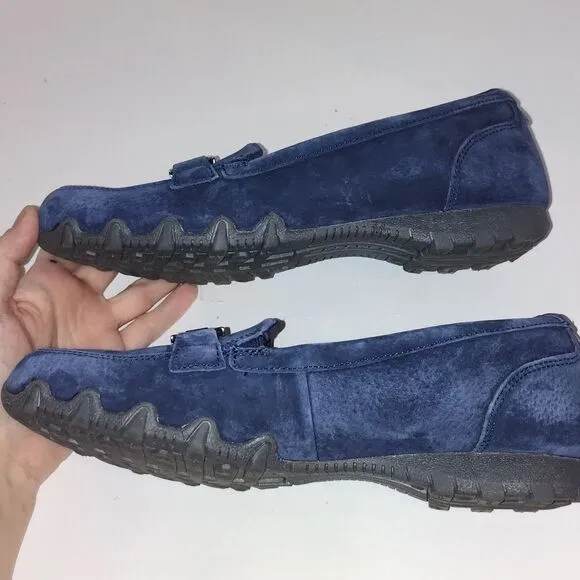Skechers  Suede Slip-On Shoes Navy  loafers size 7.5