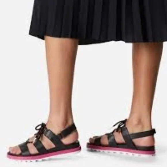 Sorel Roaming Lace Sandals Leather Straps Black Punch Pink Size 7 NEW