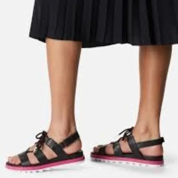 Sorel Roaming Lace Sandals Leather Straps Black Punch Pink Size 7.5 NEW