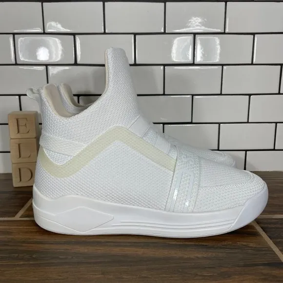 Soulsfeng Skytrack Mens Size EU 42.5 Shoes White Mesh Knit High Top Sneakers