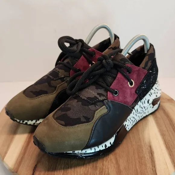 Steve Madden Cliff Sneakers Women's Size 8.5 Olive Multicolor/Camo