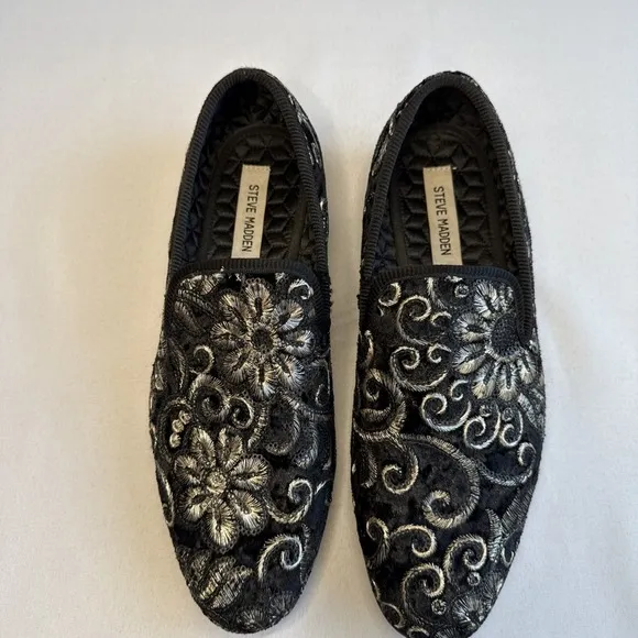 Steve Madden Men's Black Velvet Gold Embroidered Crushed Loafers‎ Size 8