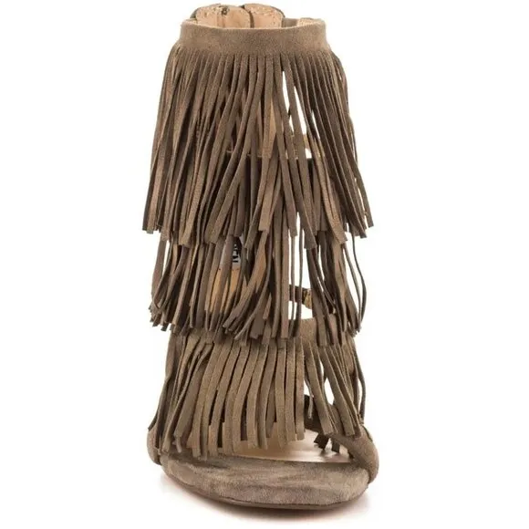 Steve Madden Taupe Fringly Sandals  Size 8