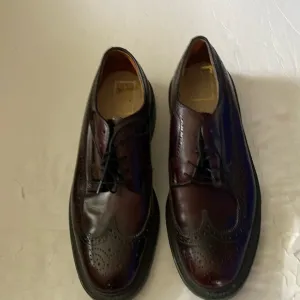 Stuart McGuire vintage wingtip oxfords