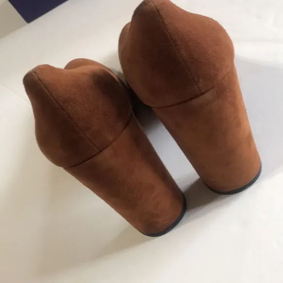 Stuart Weitzman Amaretto Chunky High Heel  Pump Designer Shoe Luxury Suede