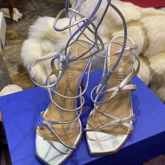 STUART WEITZMAN Astrid 100 gladiator sandals w pearl details NWT size 5.5