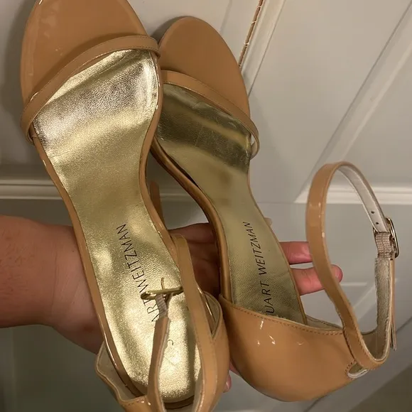 Stuart Weitzman Nudist Heel - brand new - size EU 40 US 9,5- nude patent leather