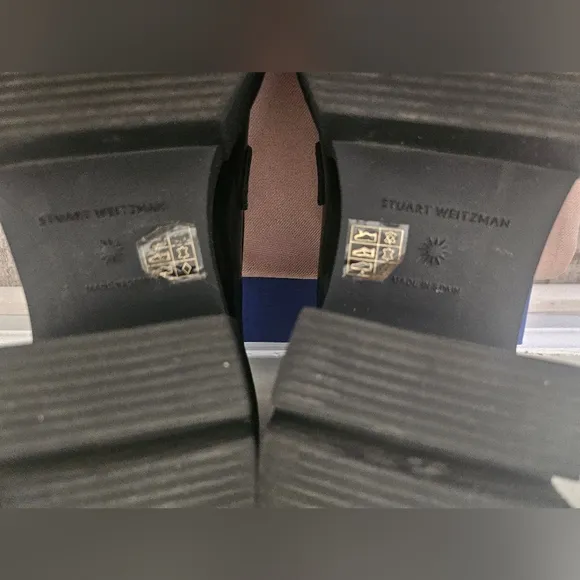 Stuart Weitzman Soho Loafers. Size 7.