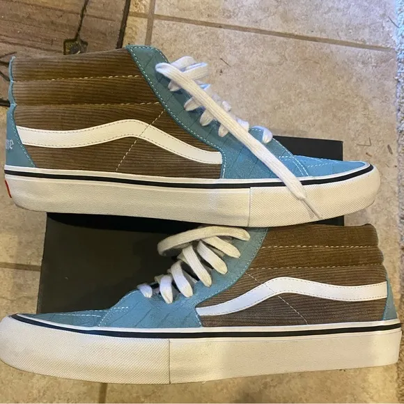 Supreme Croc Corduroy Sk8-Mid Pro Vans Light Brown