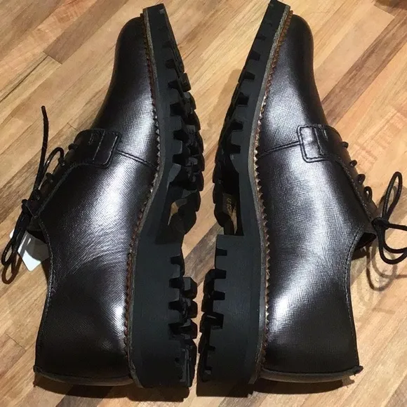 Texto lace up leather chunky sole shoes. Shimmery Black. NWB 9.5 8.5
