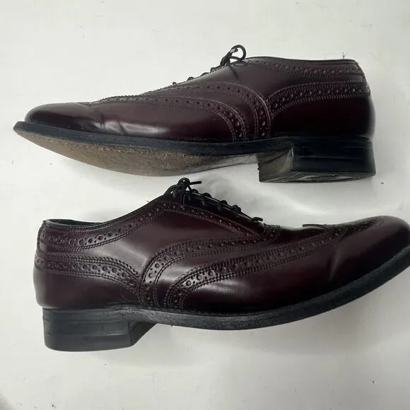 The Florsheim Shoe Burgundy Leather Full Brogue Dress Shoes Mens Size 6.5 D