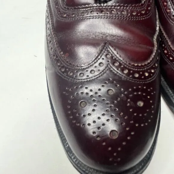 The Florsheim Shoe Burgundy Leather Full Brogue Dress Shoes Mens Size 6.5 D