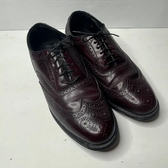 The Florsheim Shoe Burgundy Leather Full Brogue Dress Shoes Mens Size 6.5 D