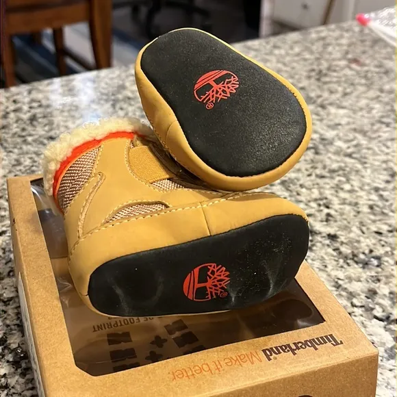 Timberland Climate Trekker Crib booties boots shoes Infant baby wheat Size 1