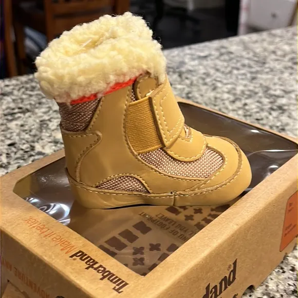 Timberland Climate Trekker Crib booties boots shoes Infant baby wheat Size 1