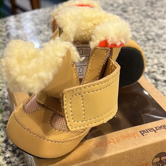 Timberland Climate Trekker Crib booties boots shoes Infant baby wheat Size 1