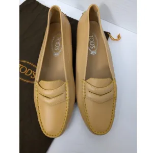 Tods Gommino loafers neutral Size 9.5 Made In Italy
