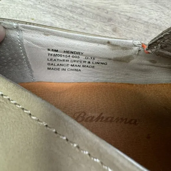 Tommy Bahama Hendry Mens Tan Perforated Leather Slip-On Loafers Size 8.5M