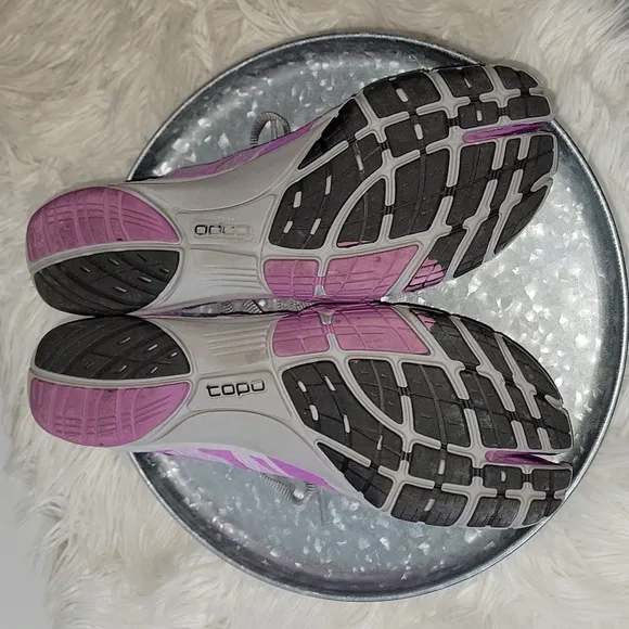 Topo Athletic W RX minimalist split toe running shoes womens size 11
