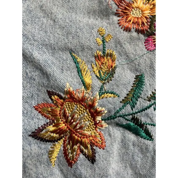 Topshop moto floral embroidered mom jeans 25