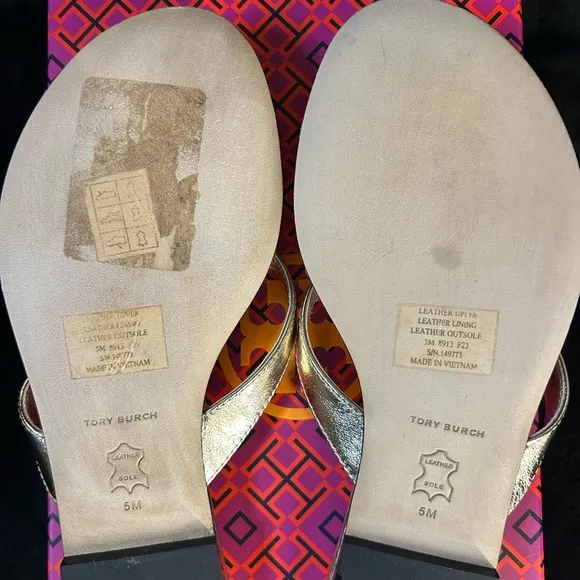 Tory Burch Gold Sandals Sleek Minimalist Design/ Classic Goat Leather Flip Flop
