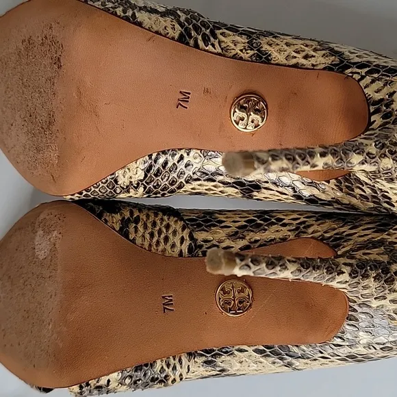 Tory Burch high heels women's shoes size 7M snake print