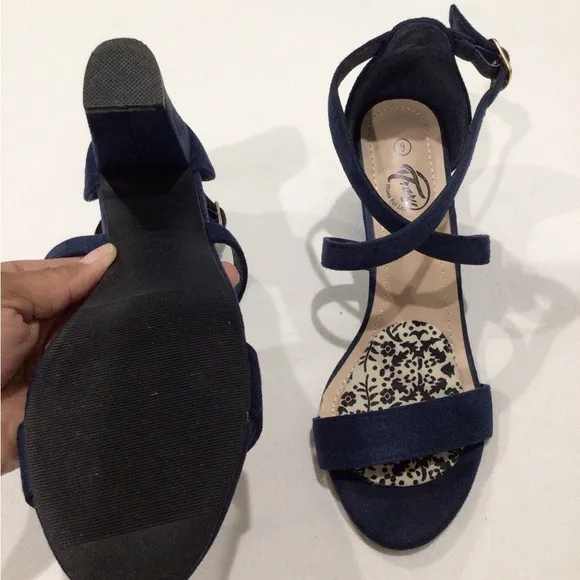 Trary Blue Sandals with Sparkly Straps