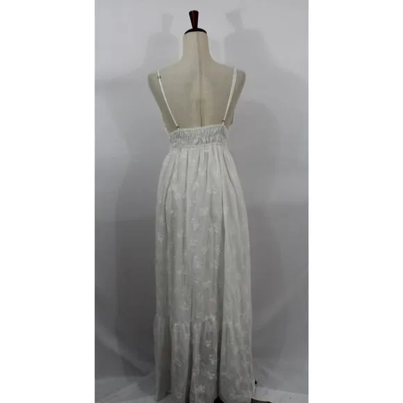 TROVATA Birds of Paradis M Medium White Embroidered Tiered Maxi Dress Mirabella