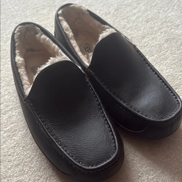 UGG Men's Black Loafers