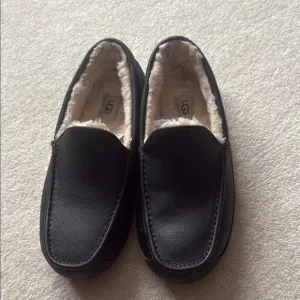 UGG Men's Black Loafers