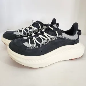 UGG Men's Gray/White Low-Top Sports Casual Shoes CA805 V2 Remix Sneakers, sz 8.5