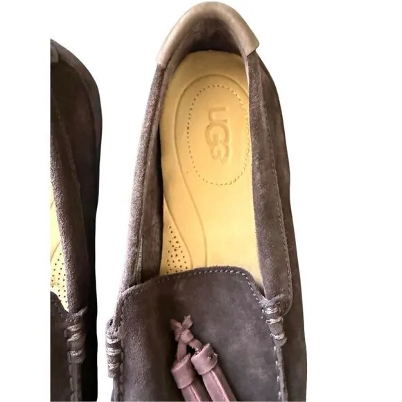 UGG men’s Chocolate Brown Leather Suede Slip-On Tassel Loafers Shoes Size 11