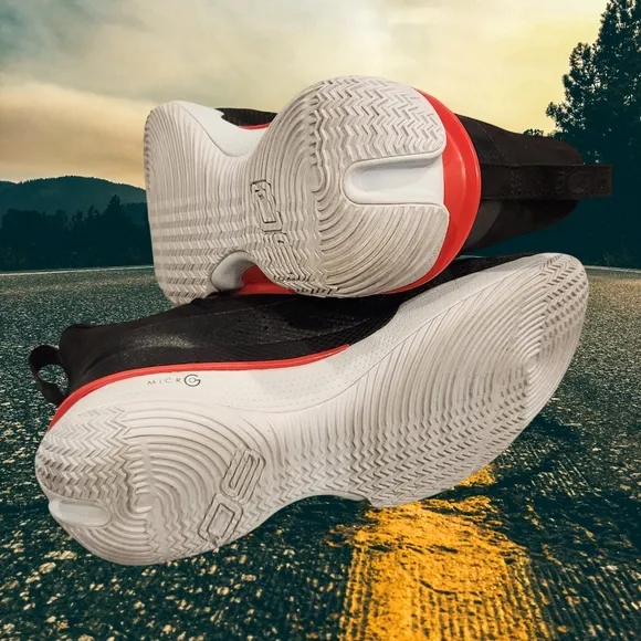 Under Armour Curry 7 Black Pitch Grey Beta Red 3021258-001 Men's 10/ Womens 11.5
