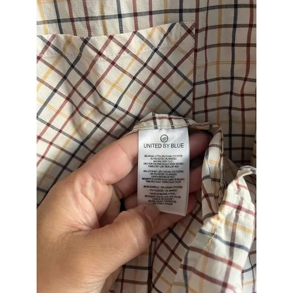 United by blue short sleeve button up size small