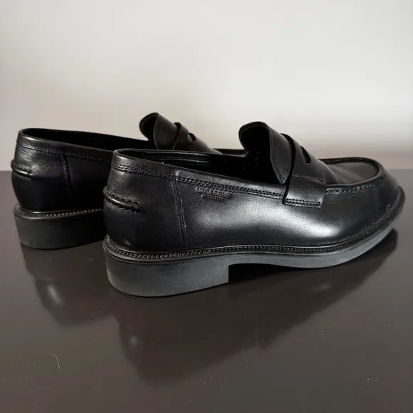 Vagabond Black Leather Men's Loafers